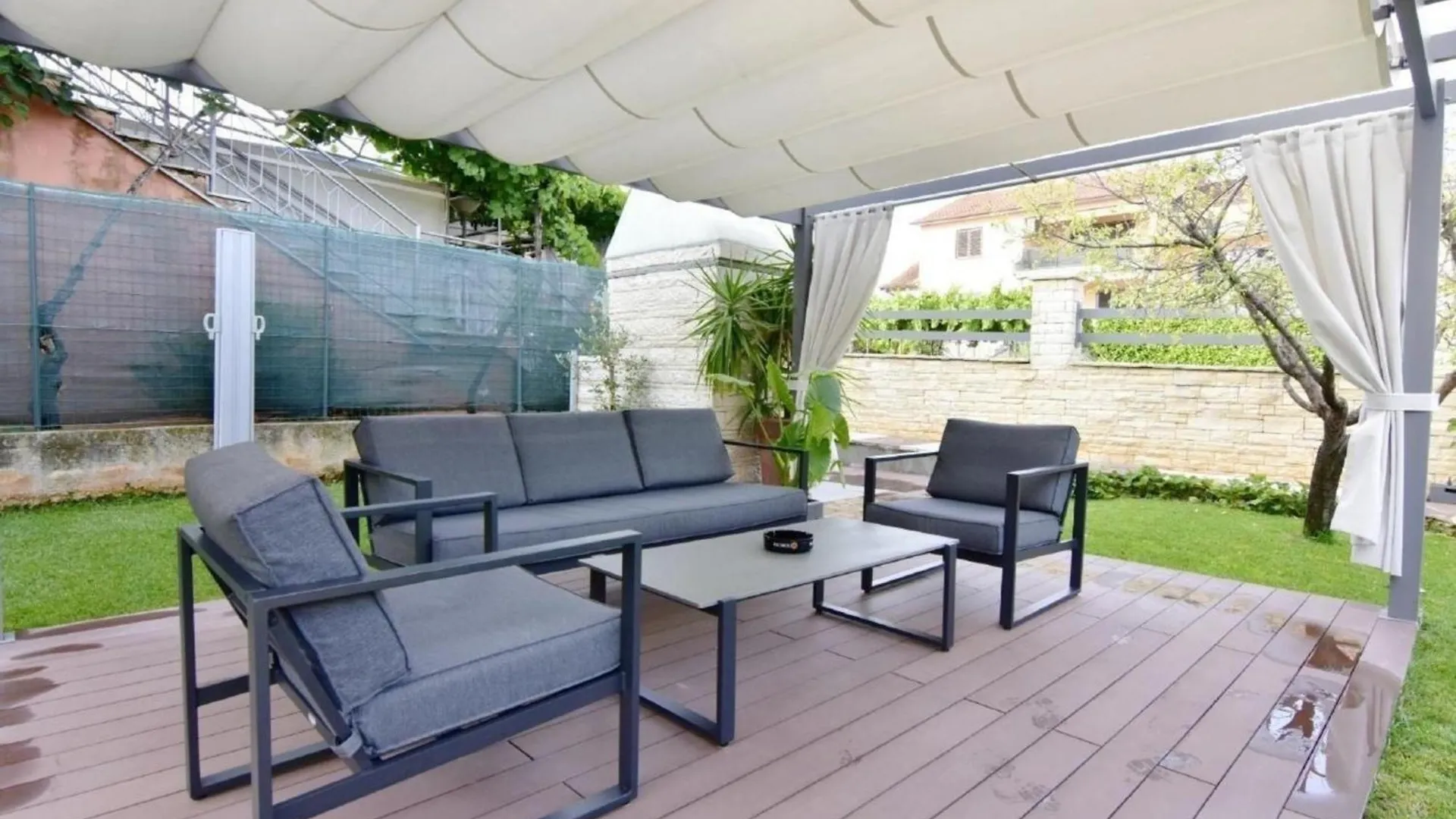 아파트 Wohnung In Umag Mit Privatem Grill